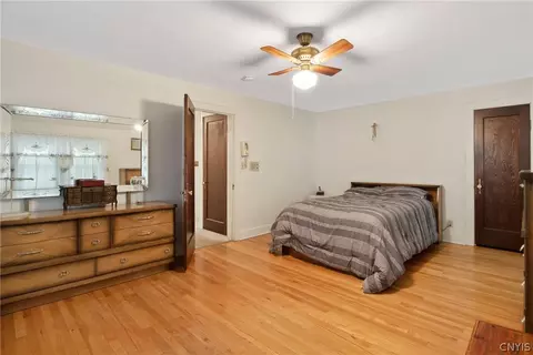 1033 Danforth St, Syracuse, NY 13208 photo 26