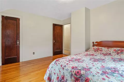 1033 Danforth St, Syracuse, NY 13208 photo 33