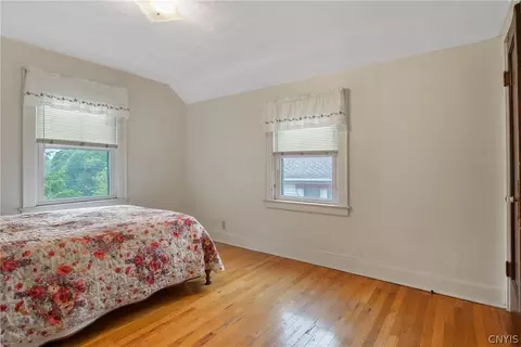 1033 Danforth St, Syracuse, NY 13208 photo 32