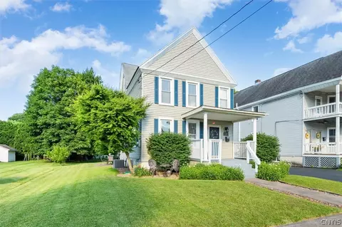210 Richardson Ave, Utica, NY 13502