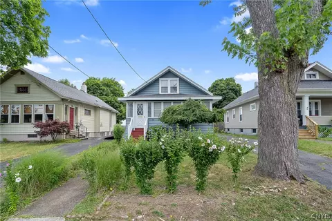 122 Merrill St, Syracuse, NY 13208