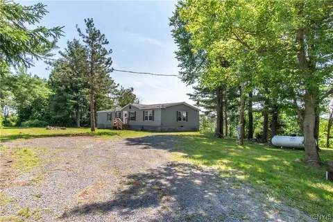 33197 Holmes Rd, Theresa, NY 13691