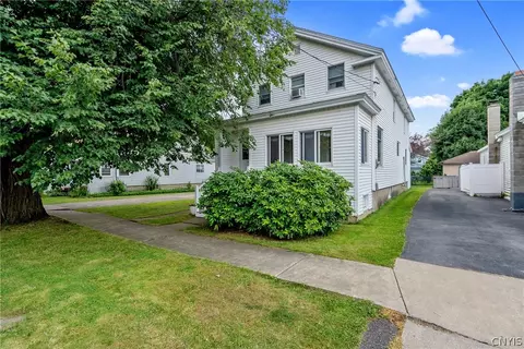 216 W 6th St, Oswego, NY 13126