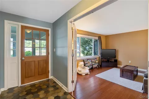 60 Brown St, Lysander, NY 13027 photo 4