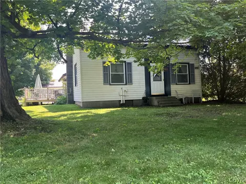 1594 County Route 6, Volney, NY 13069