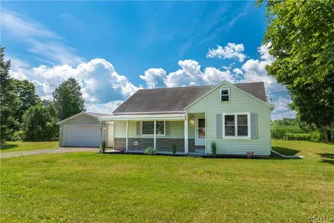 7754 Stone Rd, Whitesboro, NY 13492