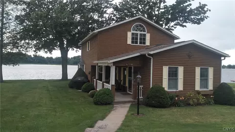 43-45 Lakeshore Rd #43, Pulaski, NY 13142