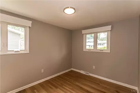 124 Washburn Dr, East Syracuse, NY 13057 photo 21
