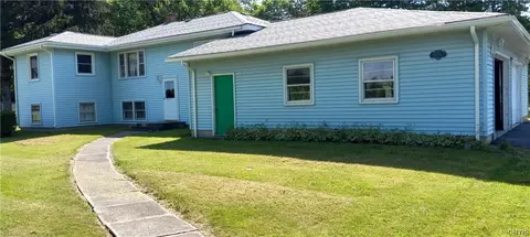 6776 Benton Rd, Marcy, NY 13403