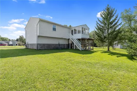 7773 Patchmark Ln, Cicero, NY 13039 photo 38
