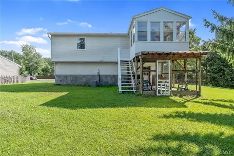 7773 Patchmark Ln, Cicero, NY 13039 photo 37