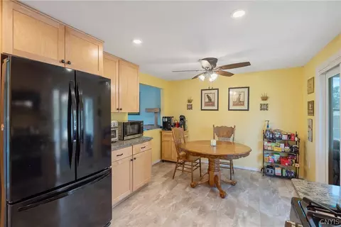 7773 Patchmark Ln, Cicero, NY 13039 photo 13