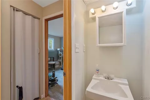 7773 Patchmark Ln, Cicero, NY 13039 photo 30