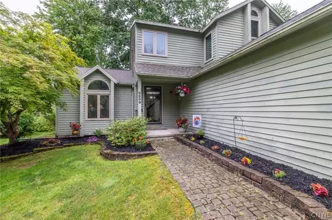6809 Jayhawk Cir, Lysander, NY 13027 photo 3