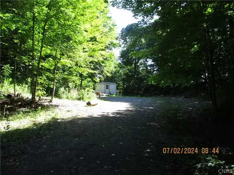 29335 Lake View Dr, Alexandria, NY 13679