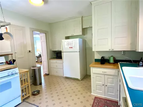 231 Wellington Rd, Syracuse, NY 13214 photo 14