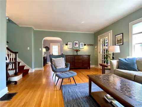 231 Wellington Rd, Syracuse, NY 13214 photo 8