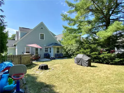 231 Wellington Rd, Syracuse, NY 13214 photo 32