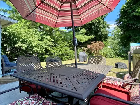 231 Wellington Rd, Syracuse, NY 13214 photo 36