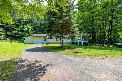 9200 Howd Rd, Camden, NY 13316
