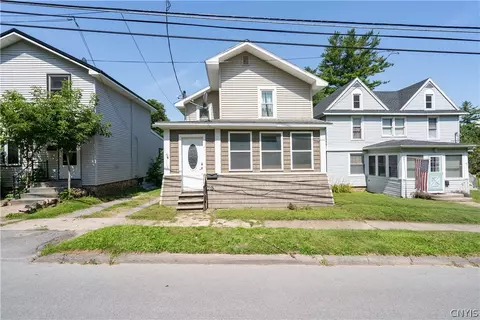 7 High St, Alexandria, NY 13607