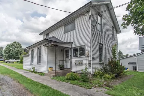 106 Franklin St, Brownville, NY 13615