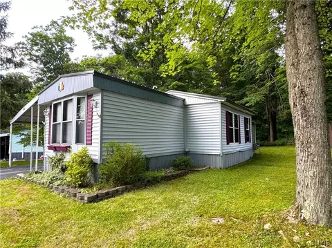 190 Country Rd, Utica, NY 13502