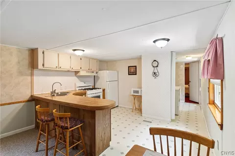 744 Silk Rd, Volney, NY 13069 photo 6