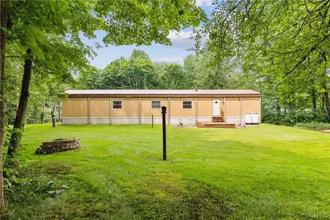 744 Silk Rd, Volney, NY 13069 photo 15