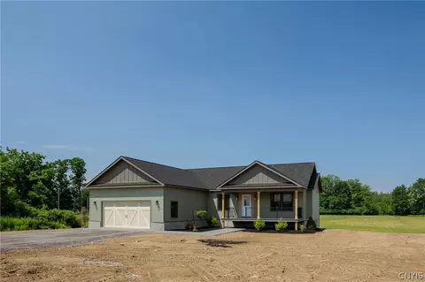 9 Spring Brk, Pulaski, NY 13142