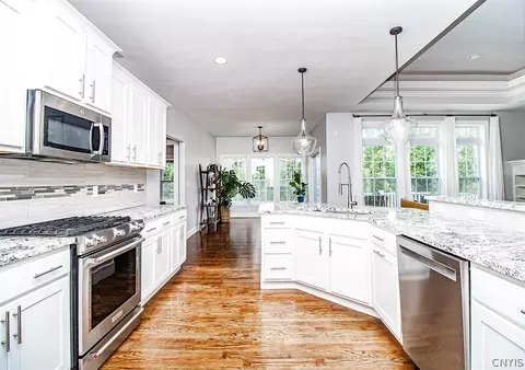 5013 Derringer Dr, Jamesville, NY 13078 photo 18