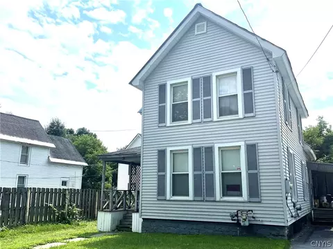 413 Fairview St, Watertown, NY 13601