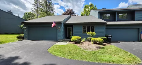 8168 Verbeck Dr, Manlius, NY 13104