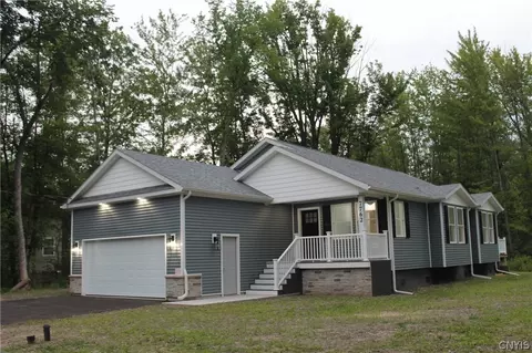7762 Seneca Beach Dr, Van Buren, NY 13027