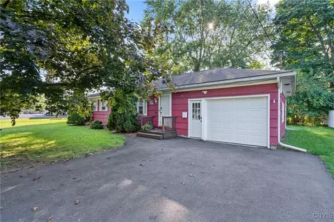 114 Clarton St, Syracuse, NY 13212