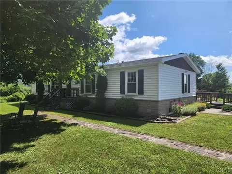 454 Casey Rd, German Flatts, NY 13407