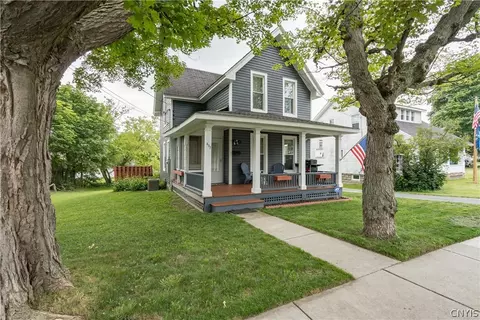 407 Union St, Clayton, NY 13624
