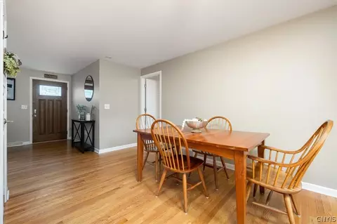 1104 Kinne St, East Syracuse, NY 13057 photo 10