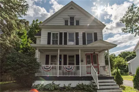 630 Gotham St, Watertown, NY 13601