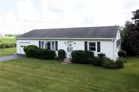 715 Franklin St, Skaneateles, NY 13152