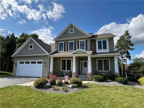 4478 Renee Meadows Dr, Onondaga, NY 13215