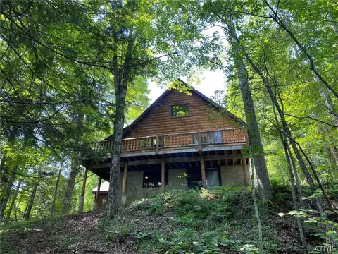 6185 Main St, Indian Lake, NY 12842
