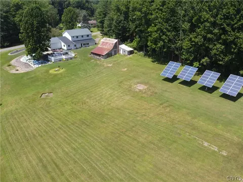 8758 Beckwith Rd, Annsville, NY 13471 photo 6