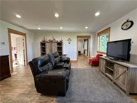 8758 Beckwith Rd, Annsville, NY 13471 photo 22