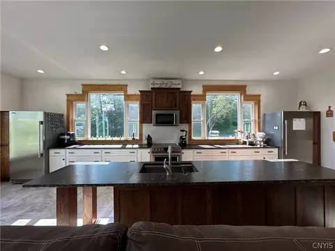8758 Beckwith Rd, Annsville, NY 13471 photo 9