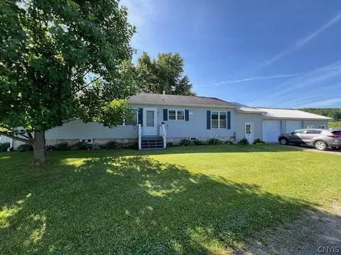 2146 E River Rd, Cortland, NY 13045