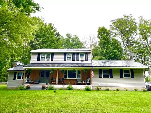 664 Kipp Rd, Parish, NY 13131