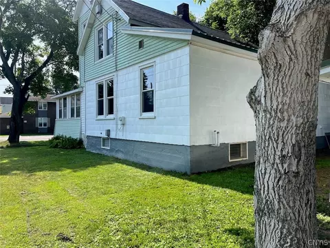 2 Vosburg St, Ilion, NY 13357 photo 6