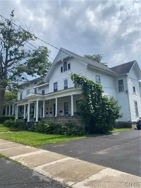 21 E Church St, Adams, NY 13605