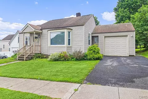 1 Tisdale Ave, New Hartford, NY 13413